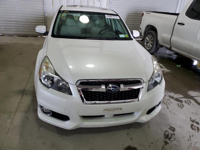 4S3BMBP66D3002486 - 2013 SUBARU LEGACY 2.5I LIMITED WHITE photo 5