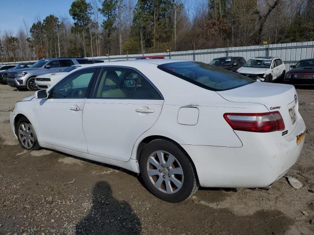 4T1BK46K37U552450 - 2007 TOYOTA CAMRY LE WHITE photo 2