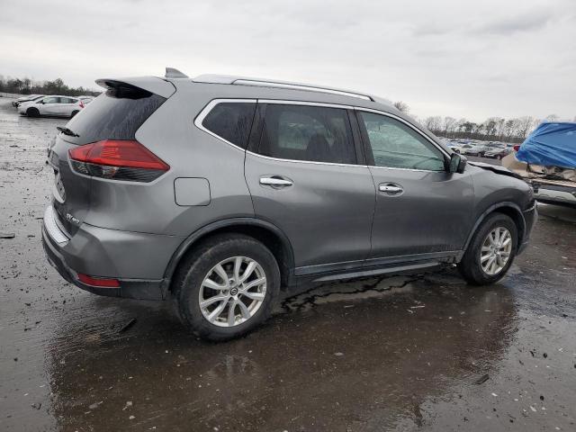 KNMAT2MV7JP525515 - 2018 NISSAN ROGUE S GRAY photo 3