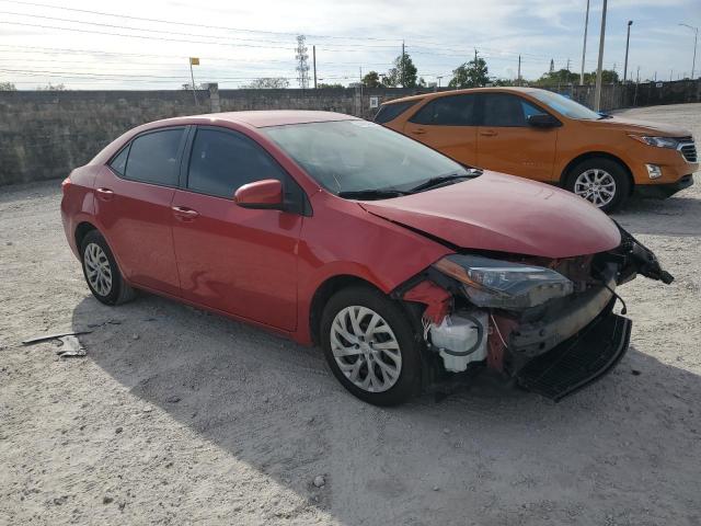 2T1BURHEXJC030762 - 2018 TOYOTA COROLLA L RED photo 4