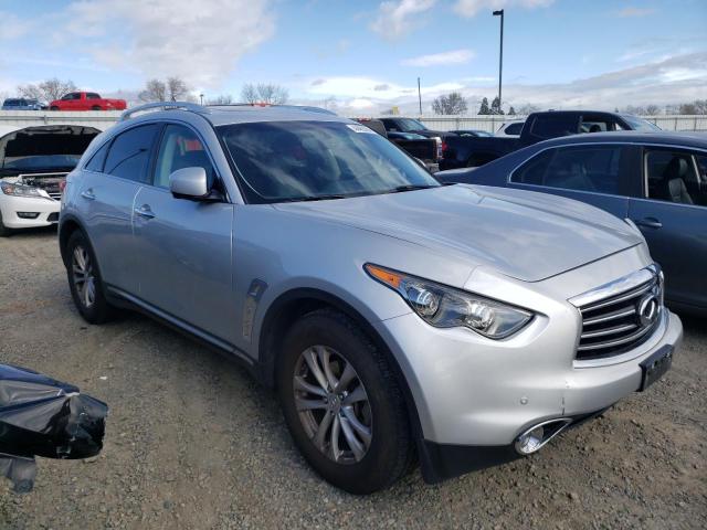 JN8CS1MW0GM750498 - 2016 INFINITI QX70 SILVER photo 4