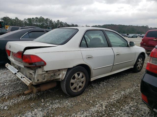 1HGCG56601A026077 - 2001 HONDA ACCORD EX WHITE photo 3