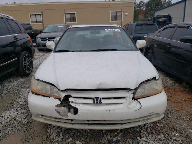 1HGCG56601A026077 - 2001 HONDA ACCORD EX WHITE photo 5