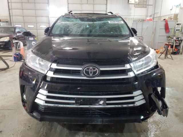 5TDJZRFH9HS411689 - 2017 TOYOTA HIGHLANDER SE BLACK photo 5