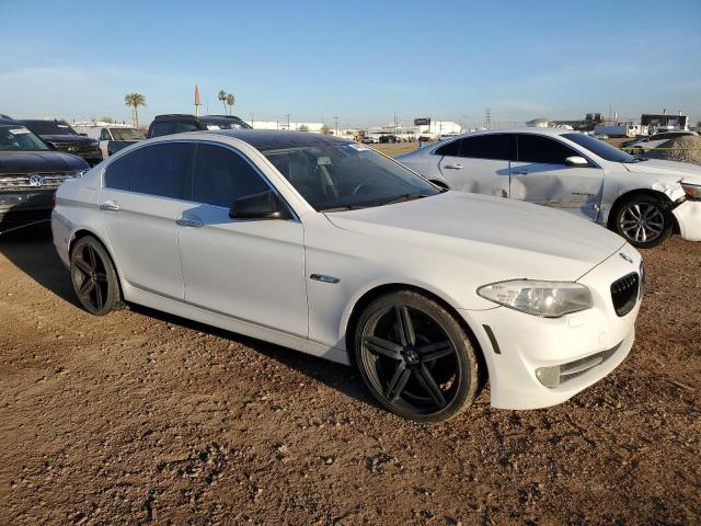 WBAFR7C57DC818052 - 2013 BMW 535 I WHITE photo 4