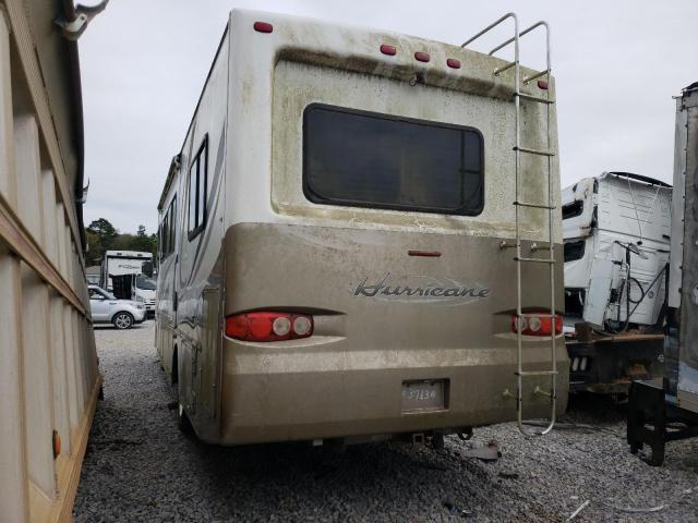 1F6MF53S340A02182 - 2004 FOUR HURRICANE SUPER DUTY STRIPPED CHASSIS CREAM photo 3