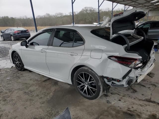 4T1G11AK8PU142287 - 2023 TOYOTA CAMRY SE NIGHT SHADE WHITE photo 2