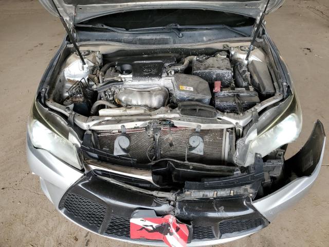 4T1BF1FK9HU652881 - 2017 TOYOTA CAMRY LE GRAY photo 11