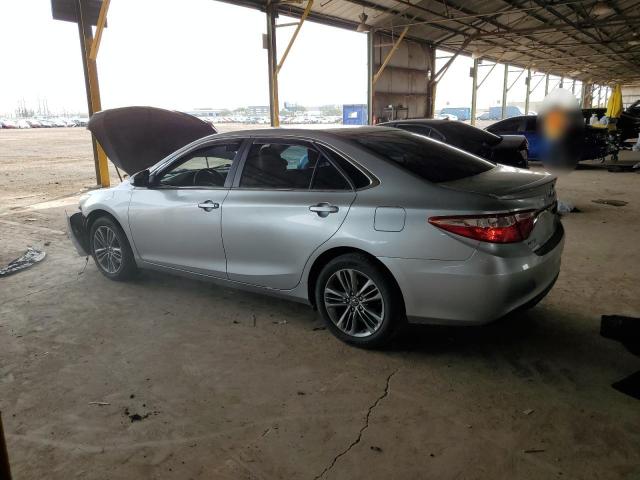 4T1BF1FK9HU652881 - 2017 TOYOTA CAMRY LE GRAY photo 2