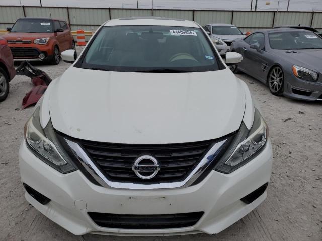 1N4AL3AP4HC283494 - 2017 NISSAN ALTIMA 2.5 WHITE photo 5