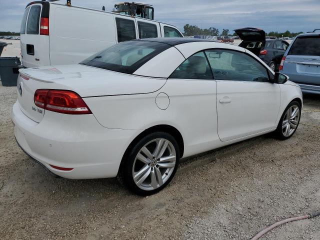 WVWFW7AH7CV019593 - 2012 VOLKSWAGEN EOS LUX 白色 照片 3