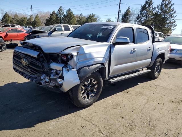 3TMCZ5AN3JM142061 - 2018 TOYOTA TACOMA DOUBLE CAB SILVER photo 1