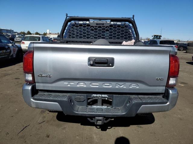 3TMCZ5AN3JM142061 - 2018 TOYOTA TACOMA DOUBLE CAB SILVER photo 6