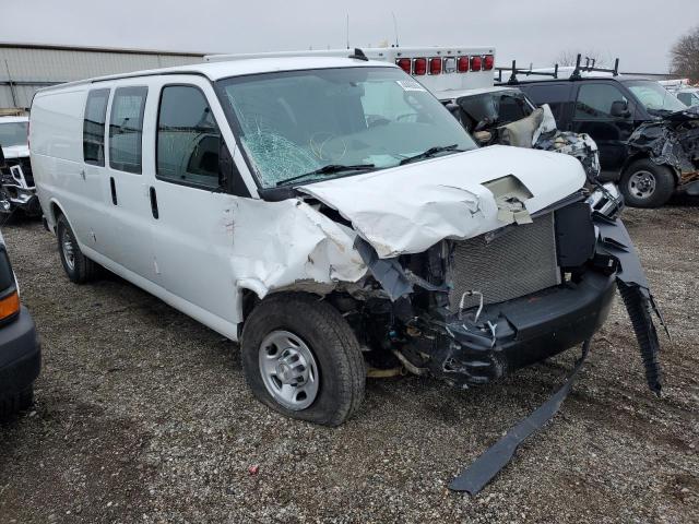 1GCWGBF78M1256375 - 2021 CHEVROLET EXPRESS G2 WHITE photo 4