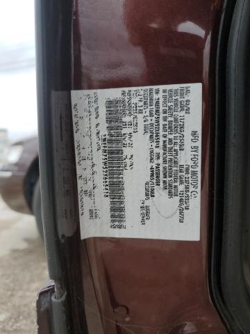 2MEFM75W52X665418 - 2002 MERCURY GRAND MARQ LS MAROON photo 12