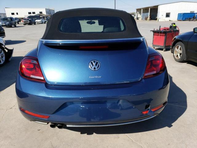 3VW5DAATXJM504155 - 2018 VOLKSWAGEN BEETLE S BLUE photo 6