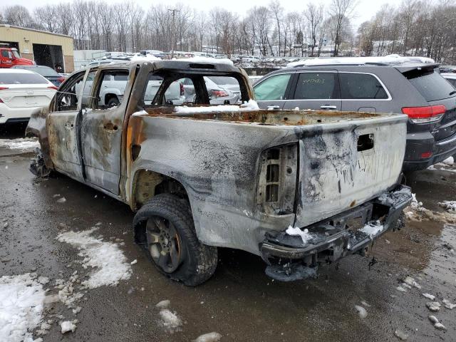 1GCGTDEN2K1327725 - 2019 CHEVROLET COLORADO Z71 BURN photo 2