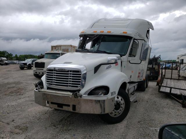 1FUJA6CK44DM57743 - 2004 FREIGHTLINER CONVENTION COLUMBIA WHITE photo 2