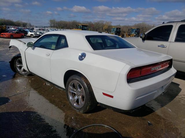 2C3CDYAGXCH217443 - 2012 DODGE CHALLENGER SXT WHITE photo 2