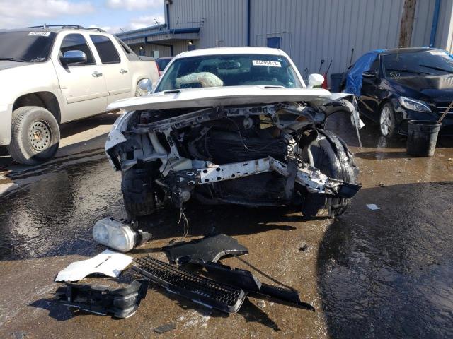 2C3CDYAGXCH217443 - 2012 DODGE CHALLENGER SXT WHITE photo 5