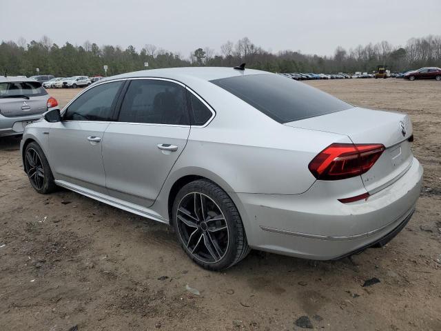 1VWDT7A31HC042145 - 2017 VOLKSWAGEN PASSAT R-LINE Silber Foto 2