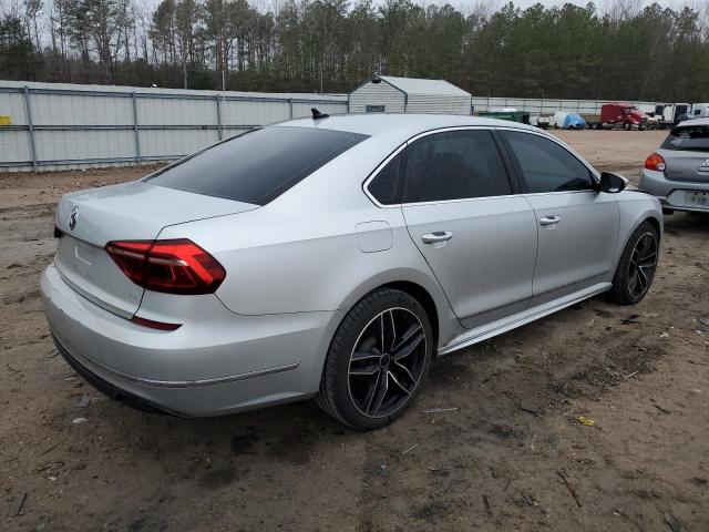1VWDT7A31HC042145 - 2017 VOLKSWAGEN PASSAT R-LINE Silber Foto 3