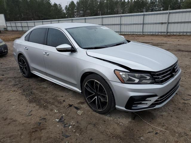1VWDT7A31HC042145 - 2017 VOLKSWAGEN PASSAT R-LINE Silber Foto 4
