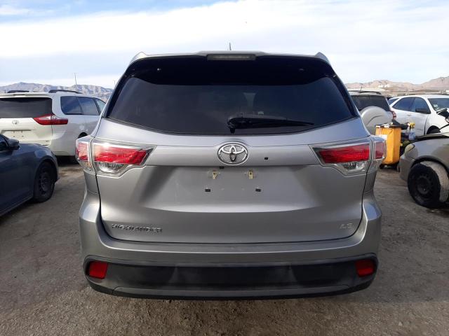 5TDZKRFH6FS068702 - 2015 TOYOTA HIGHLANDER LE GRAY photo 6