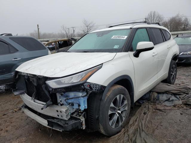 5TDGZRBHXLS034847 - 2020 TOYOTA HIGHLANDER XLE WHITE photo 1