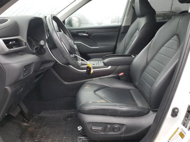 5TDGZRBHXLS034847 - 2020 TOYOTA HIGHLANDER XLE WHITE photo 7