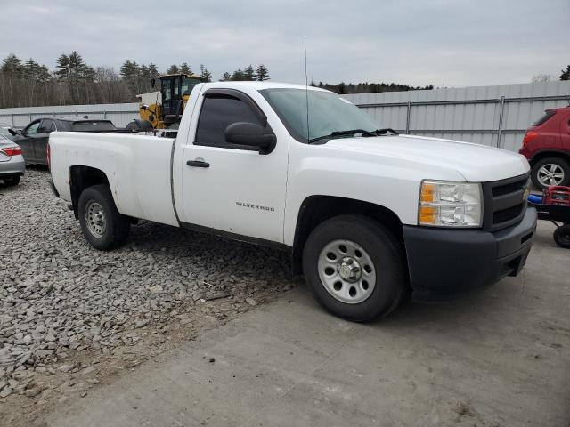 1GCPCPEXXAZ168293 - 2010 CHEVROLET SILVERADO C1500 WHITE photo 4