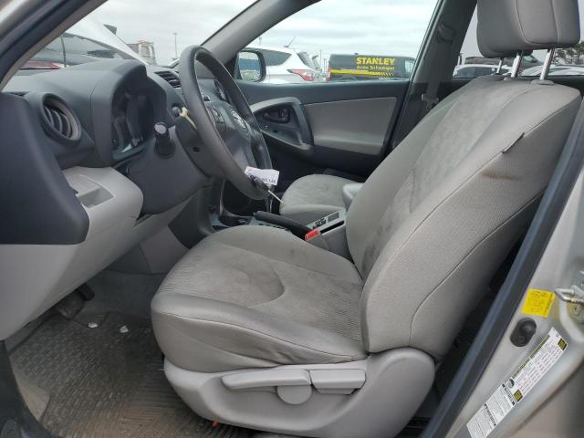 2T3BF4DV7CW256432 - 2012 TOYOTA RAV4 SILVER photo 7