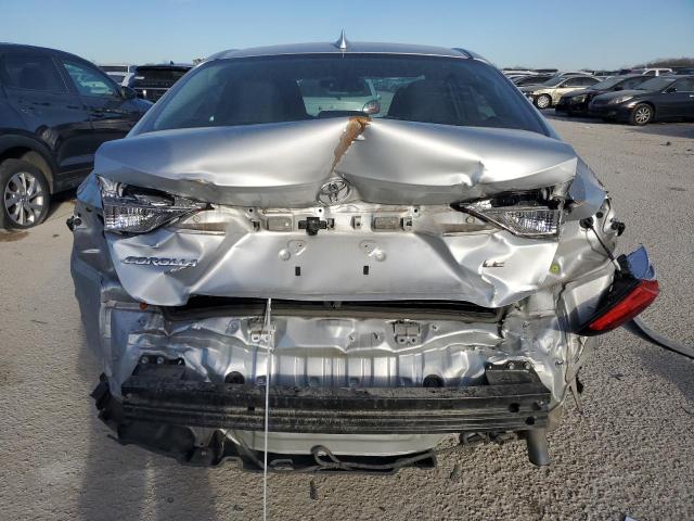 5YFEPMAE0MP147773 - 2021 TOYOTA COROLLA LE SILVER photo 6