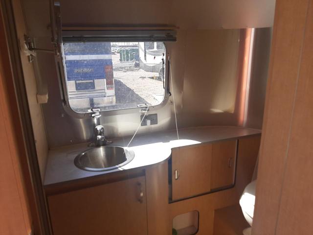 1STK9AG229J523623 - 2009 AIRS TRAVELTRAI 银色 照片 7