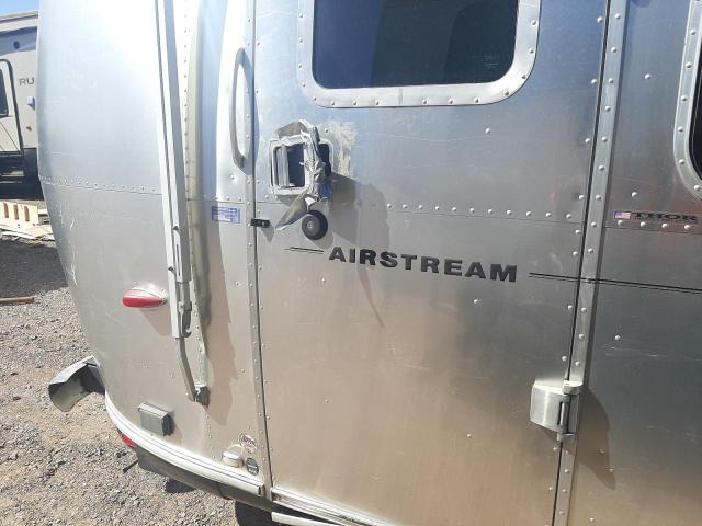 1STK9AG229J523623 - 2009 AIRS TRAVELTRAI 银色 照片 9