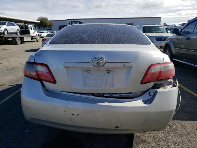 4T1BE46K17U140695 - 2007 TOYOTA CAMRY CE SILVER photo 6