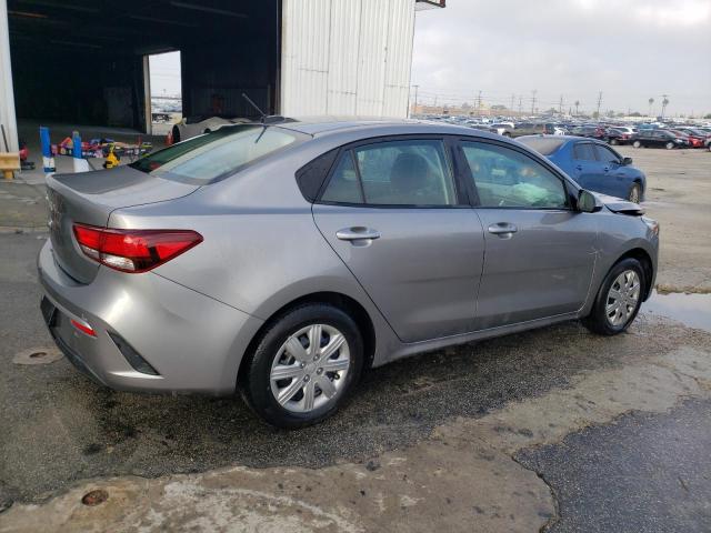 3KPA24AD8NE473778 - 2022 KIA RIO LX SILVER photo 3