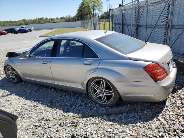 WDDNG71X57A045998 - 2007 MERCEDES-BENZ S 550 SILVER photo 2