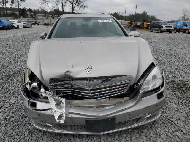 WDDNG71X57A045998 - 2007 MERCEDES-BENZ S 550 SILVER photo 5