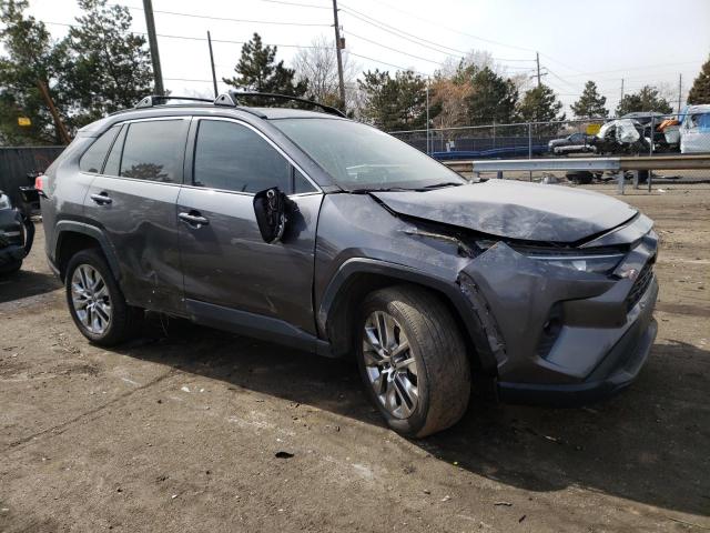 2T3C1RFV9MC143968 - 2021 TOYOTA RAV4 XLE PREMIUM GRAY photo 4