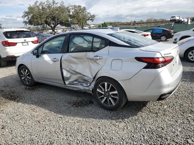 3N1CN8EV0ML827722 - 2021 NISSAN VERSA SV SILVER photo 2