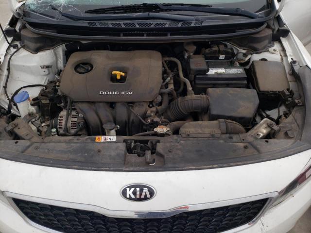 3KPFL4A76HE151089 - 2017 KIA FORTE LX WHITE photo 11