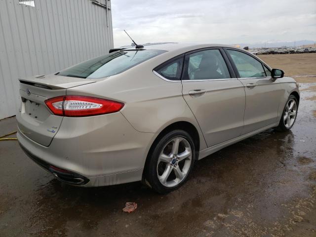 3FA6P0T94GR203117 - 2016 FORD FUSION SE GOLD photo 3