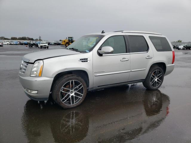 1GYUKCEF0AR286160 - 2010 CADILLAC ESCALADE PREMIUM SILVER photo 1