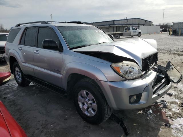 JTEBU14RX78093466 - 2007 TOYOTA 4RUNNER SR5 SILVER photo 4