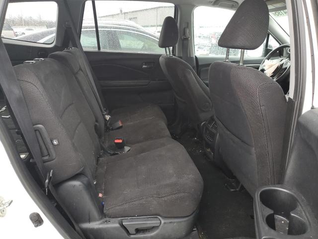 5FNYF6H3XJB027129 - 2018 HONDA PILOT EX WHITE photo 11