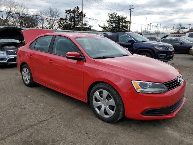 3VWDP7AJ2CM119826 - 2012 VOLKSWAGEN JETTA SE RED photo 4