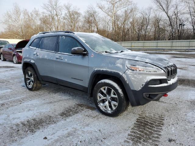 1C4PJMBS4GW113104 - 2016 JEEP CHEROKEE TRAILHAWK 银色 照片 4