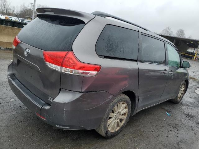 5TDDK3DC3ES078178 - 2014 TOYOTA SIENNA XLE GRAY photo 3