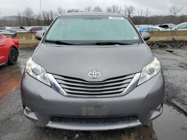 5TDDK3DC3ES078178 - 2014 TOYOTA SIENNA XLE GRAY photo 5